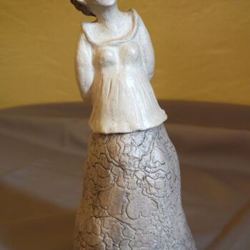 Sculpture titled "Pensive ?" by Claudine Maure (Pastouille), Original Artwork, Terra cotta