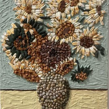 "Stone Sunflowers" başlıklı Heykel Erieta Gajtani tarafından, Orijinal sanat, Mozaik Ahşap panel üzerine monte edilmiş
