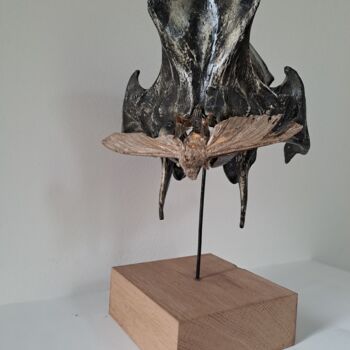 "Insect queen" başlıklı Heykel Serendipity Liche tarafından, Orijinal sanat, Kemik