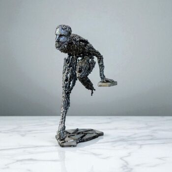 Scultura intitolato "Silenzio obliquo" da Manuel Quaresima, Opera d'arte originale, Metalli