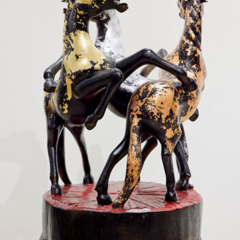 Sculpture intitulée "Horse Carrousel" par Theo Mackaay, Œuvre d'art originale, Acrylique