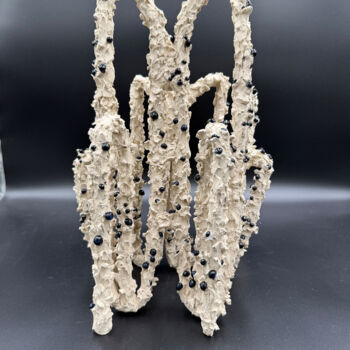 Sculpture intitulée "Black Gold Reveries" par Clara Lundgren, Œuvre d'art originale, Céramique