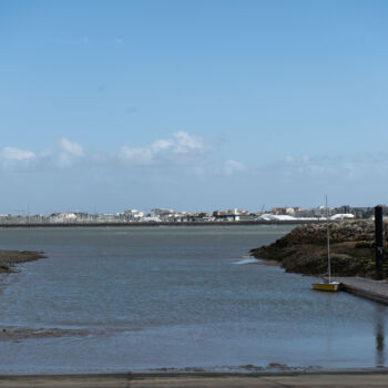 Fotografie getiteld "Port Neuf – La Roch…" door Coralie Dauzats, Origineel Kunstwerk, Digitale fotografie