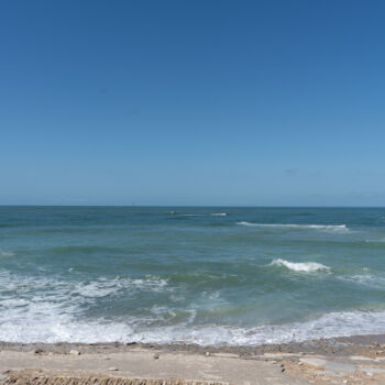 Fotografie getiteld "Vagues de l’océan A…" door Coralie Dauzats, Origineel Kunstwerk, Digitale fotografie