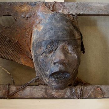 Sculpture titled "Darfour-Rwanda" by Claude Duvauchelle, Original Artwork, Mixed Media