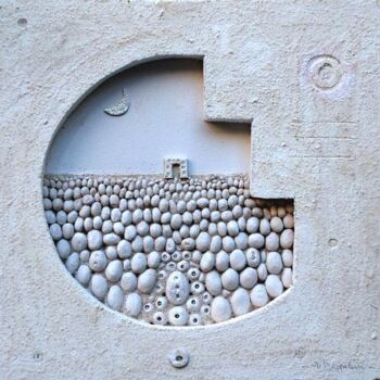 Scultura intitolato ""Dimensioni dello s…" da Angelo Mazzoleni, Opera d'arte originale, Argilla polimerica Montato su Pannel…