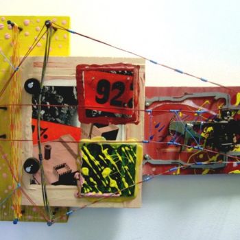 Sculptuur getiteld "High Tension Wires" door Scott Hill, Origineel Kunstwerk, Hout Gemonteerd op Houten paneel