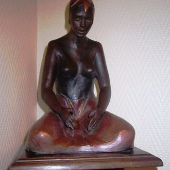 Sculpture titled "INTERIORITE" by Léone Digraci, Original Artwork, Terra cotta
