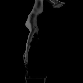 "-L'acrobate- Nu by…" başlıklı Fotoğraf Cyneye tarafından, Orijinal sanat