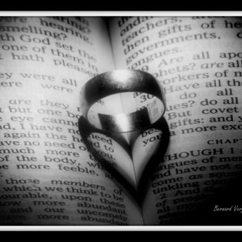 Fotografie getiteld "the heart beating.(…" door Bernard Vergier, Origineel Kunstwerk
