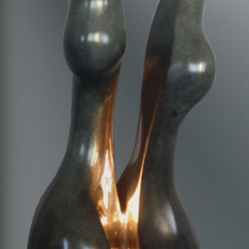 Scultura intitolato "union-bronze.jpg" da Franceleine Debellefontaine, Opera d'arte originale