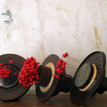 Sculpture titled "3 bouquets de mariée" by Alain Platet, Original Artwork, Metals