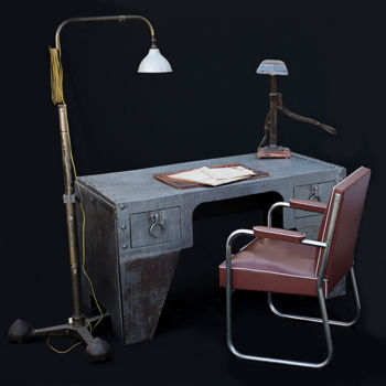 Design intitulée "Art N° 167 bureau c…" par Recyclage Design - Réanimateur D'Objets , Œuvre d'art originale, Meuble