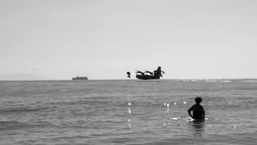 Photographie intitulée "Le ravitaillement" par Isabelle Pautrot, Œuvre d'art originale