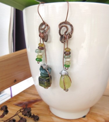matieres-fetiches.jpg Artisanat intitulée "matieres-fetiches.j…" par Anne-Marie Tollet, Œuvre d'art originale, Boucles d'oreilles
