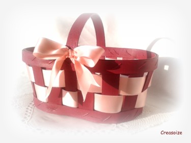 Panier Romantique, Recyclé, bordeaux et rose pêche Artisanat intitulée "Panier Romantique,…" par Creasoize, Œuvre d'art originale, Décoration de maison