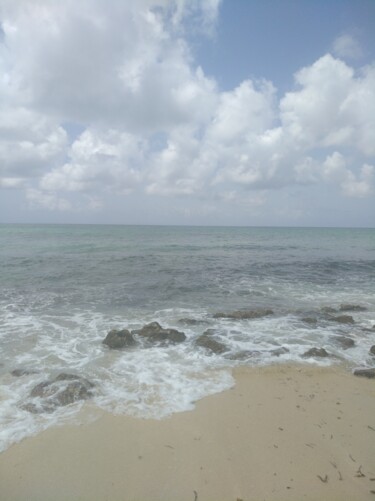 Photography titled "PLAGE DU SUD MARTIN…" by Gladys Montella, Original Artwork
