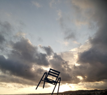 La Chaise Bleue Photographie intitulée "La Chaise Bleue" par Creasoize, Œuvre d'art originale, Photographie numérique