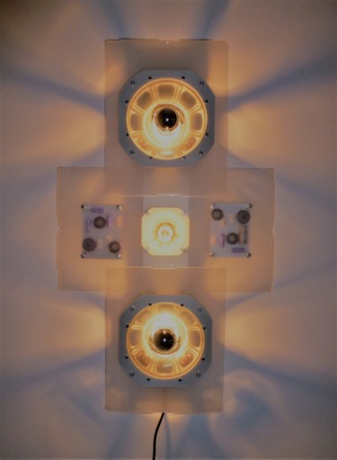 Design titled "Electro B15" by Luc Obukow, Original Artwork, Luminaire