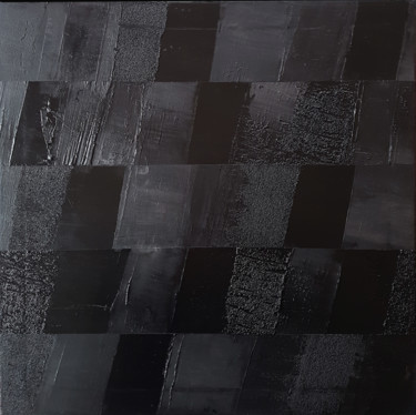 Monochrome Noir 23