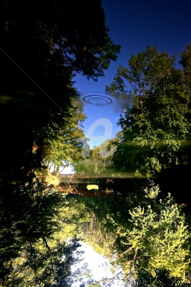 Fotografie mit dem Titel "Le lac Bleu / POSTE…" von Abacchetta, Original-Kunstwerk