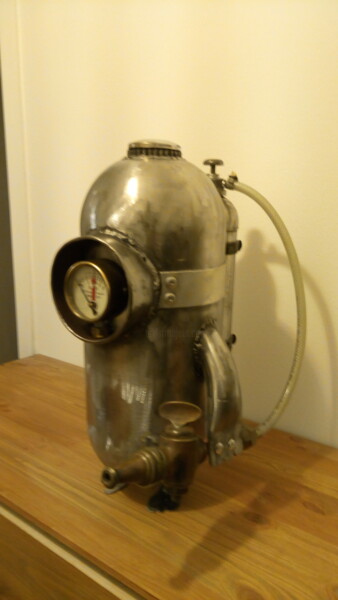 Sculpture titled "Minion pompier" by Gujuc, Original Artwork