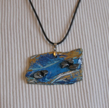 Design titled "Collier en ardoise…" by S Eymond Laritaz, Original Artwork, Necklaces