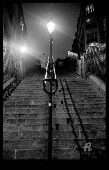Photographie intitulée "Nuit à Montmatre" par Alepph.K, Œuvre d'art originale