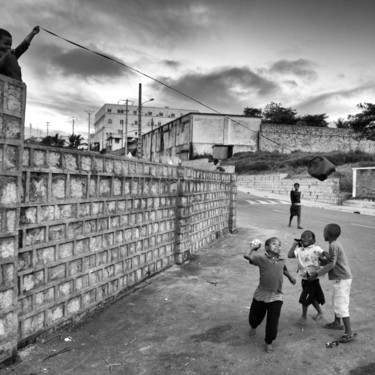 Jeux improvisés dans la rue