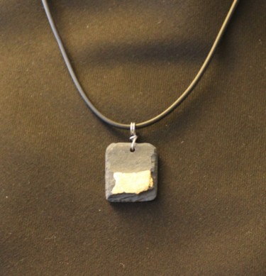 设计 标题为“Collier en ardoise…” 由S Eymond Laritaz, 原创艺术品, 项链