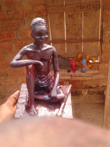 Sculpture intitulée "jardin.jpg" par Élysée Nguadio, Œuvre d'art originale