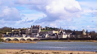 Le château d'Amboise et la Loire Photographie intitulée "Le château d'Ambois…" par Michel Akli, Œuvre d'art originale, Photographie numérique