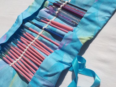 Artisanat intitulée "Etui Rangement Pinc…" par Creasoize, Œuvre d'art originale, Stockage et organisation
