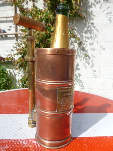 SEAU A CHAMPAGNE Design titled "SEAU A CHAMPAGNE" by Leferailleur02, Original Artwork, Furniture
