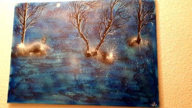Des arbres au bord de la mer