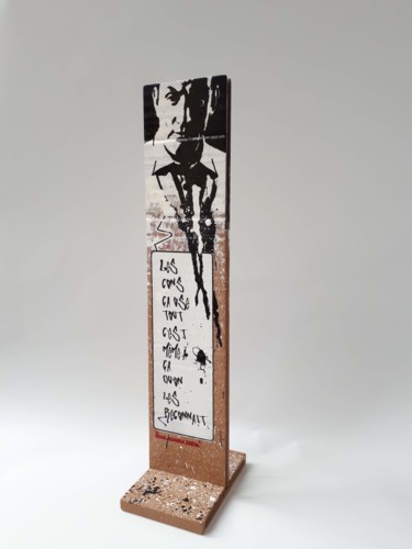 Totem / Tontons flingueurs graffiti...9/11 雕塑 标题为“Totem / Tontons fli…” 由2mé / Blondeau, 原创艺术品, 木