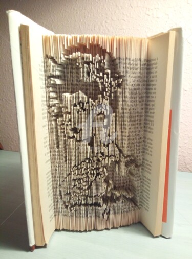 Sculptuur getiteld "2018-14-Geisha" door Sye, Origineel Kunstwerk, Papier