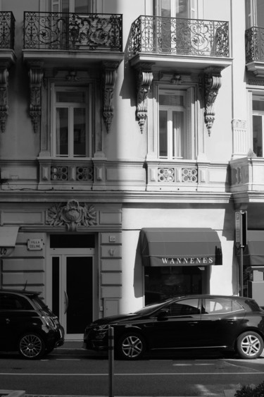 Фотография под названием "Villa Celine" - Nikolay Biryukov, Подлинное произведение искусства