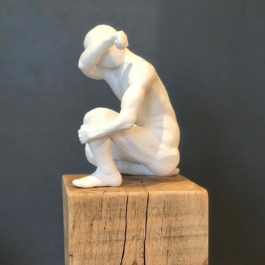 Sculptuur getiteld "Face cachée" door Amlauga, Origineel Kunstwerk, Hout