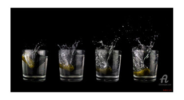Arts numériques intitulée "Liquor-gets-in2-me.…" par Rice Chelieuofficiel, Œuvre d'art originale, Photo montage