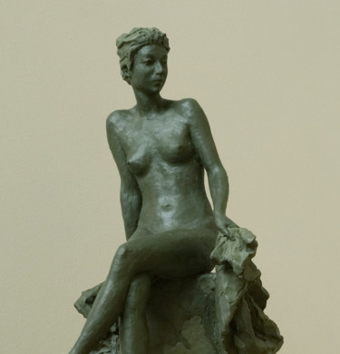 Sitting nude, Etude.