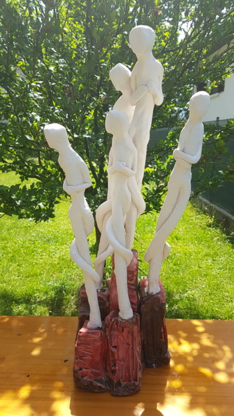 Sculpture intitulée "jamais sans eux" par Tiny Morel, Œuvre d'art originale
