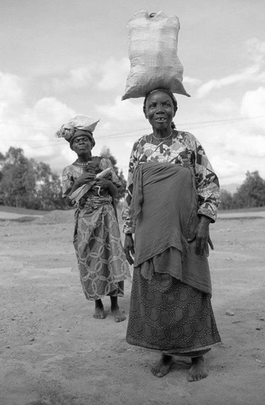 Fotografie mit dem Titel "Rwanda, 2017" von Heinz Baade, Original-Kunstwerk