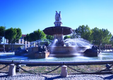 Photographie intitulée "Fontaine de la Roto…" par Mc Devésa, Œuvre d'art originale