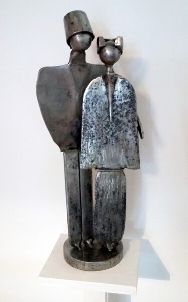 Sculptuur getiteld "MARIAGE ETRUSQUE" door Gerard Lami, Origineel Kunstwerk, Metalen