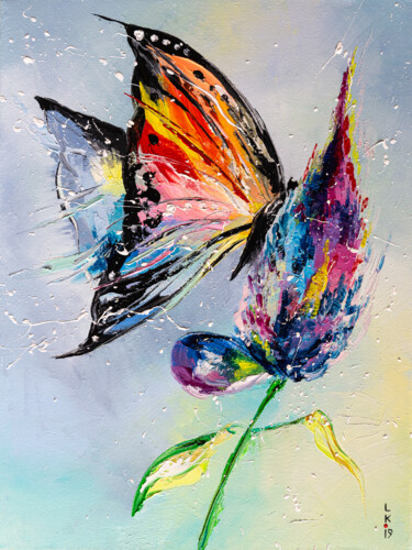 BUTTERFLY ON FLOWER
