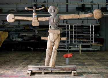 Hommage to George Apostu (Father and Son) Skulptur mit dem Titel "Hommage to George A…" von Adrian Uncrut, Original-Kunstwerk, Holz