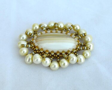Design titled "Oval brooch with ba…" by Irena Zelickman, Original Artwork, Jewelry