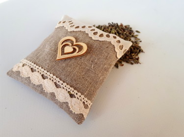 Artisanat intitulée "Sachet Lavande Dent…" par Creasoize, Œuvre d'art originale