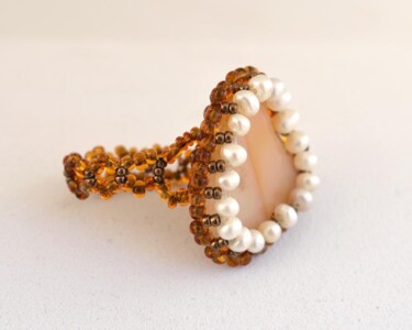 设计 标题为“Statement ring with…” 由Irena Zelickman, 原创艺术品, 首饰